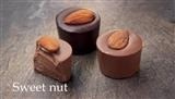 Sweet nut 1